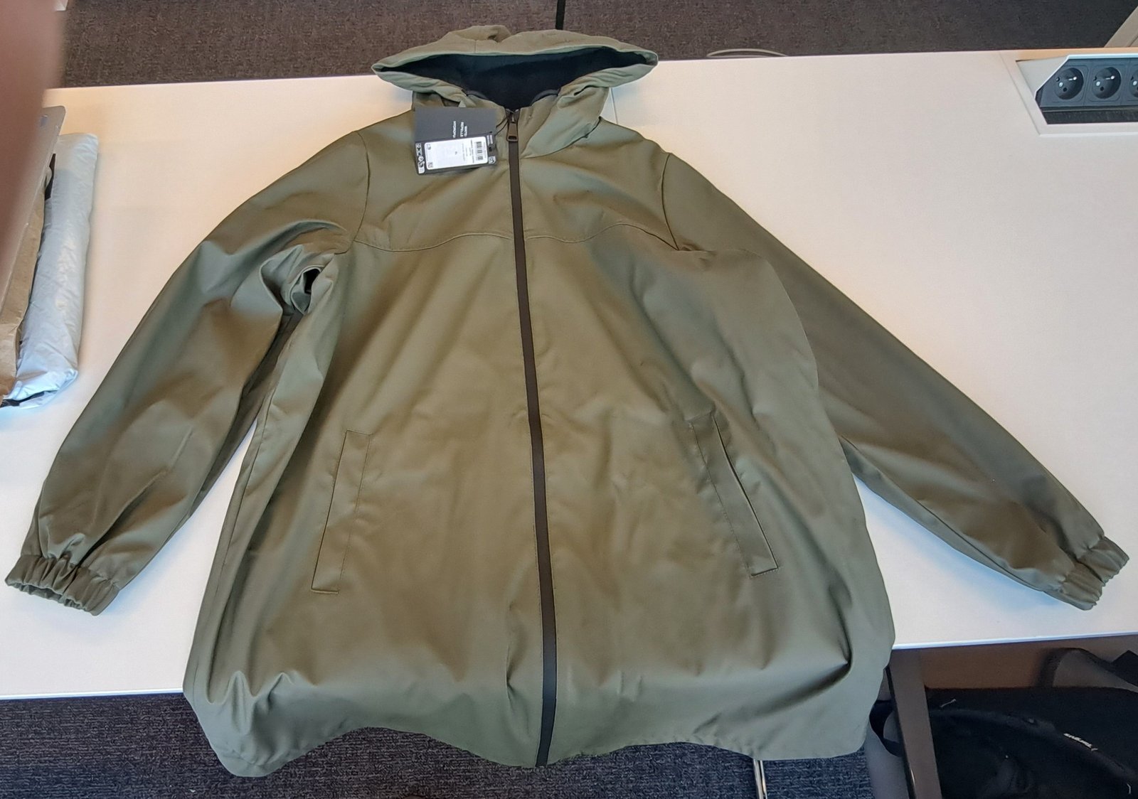 Coat 召回/安全警示