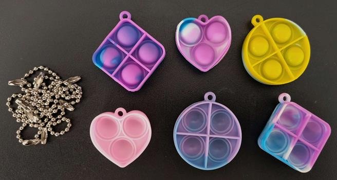 英国官方召回源每日巡检：Product Safety Report: Pop Bubble Fidget Toy Keyrings sold via Amazon (2609-0228)